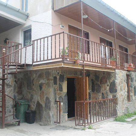 Sunny Hotel Mestia Exterior photo