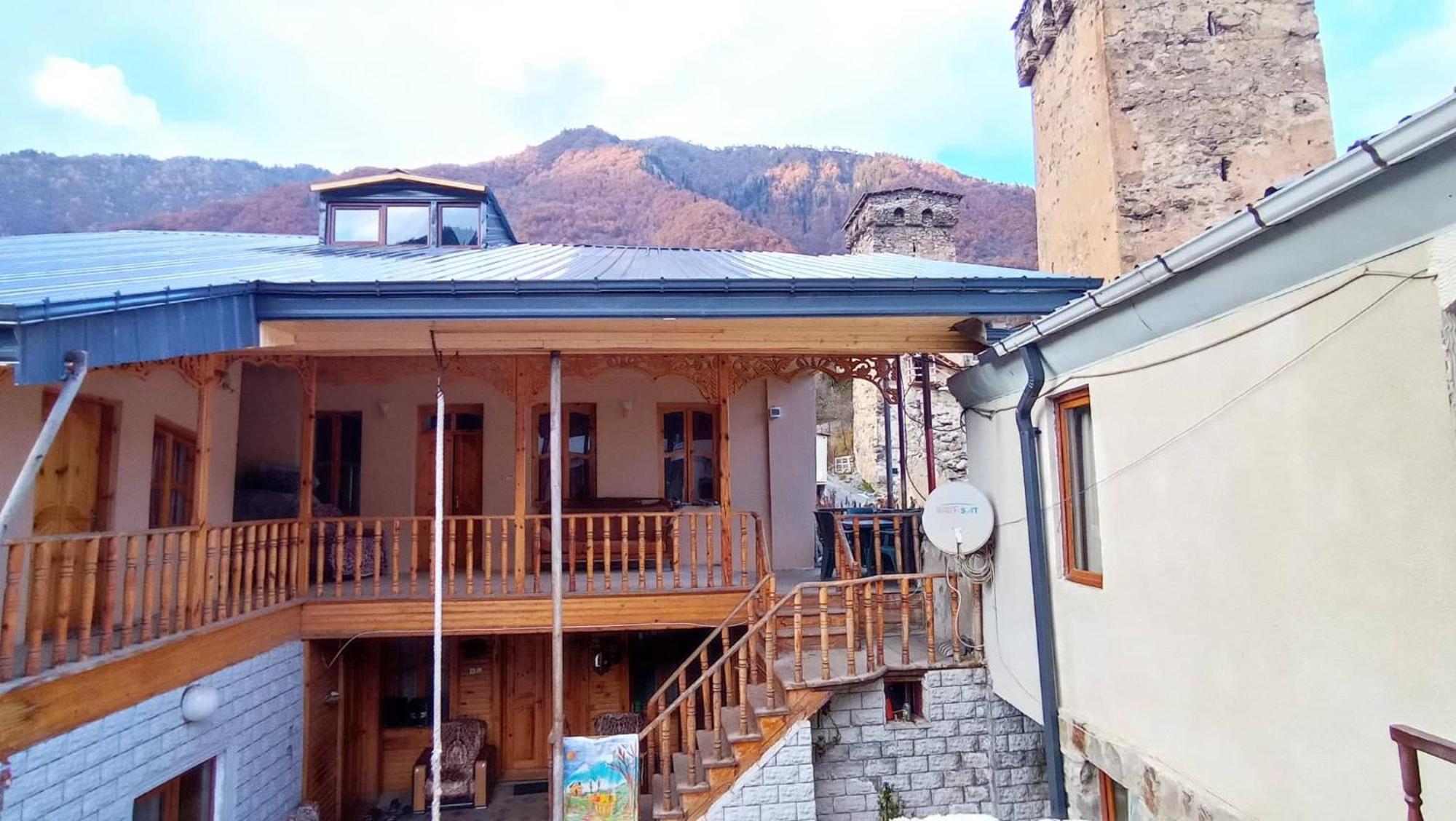 Sunny Hotel Mestia Exterior photo