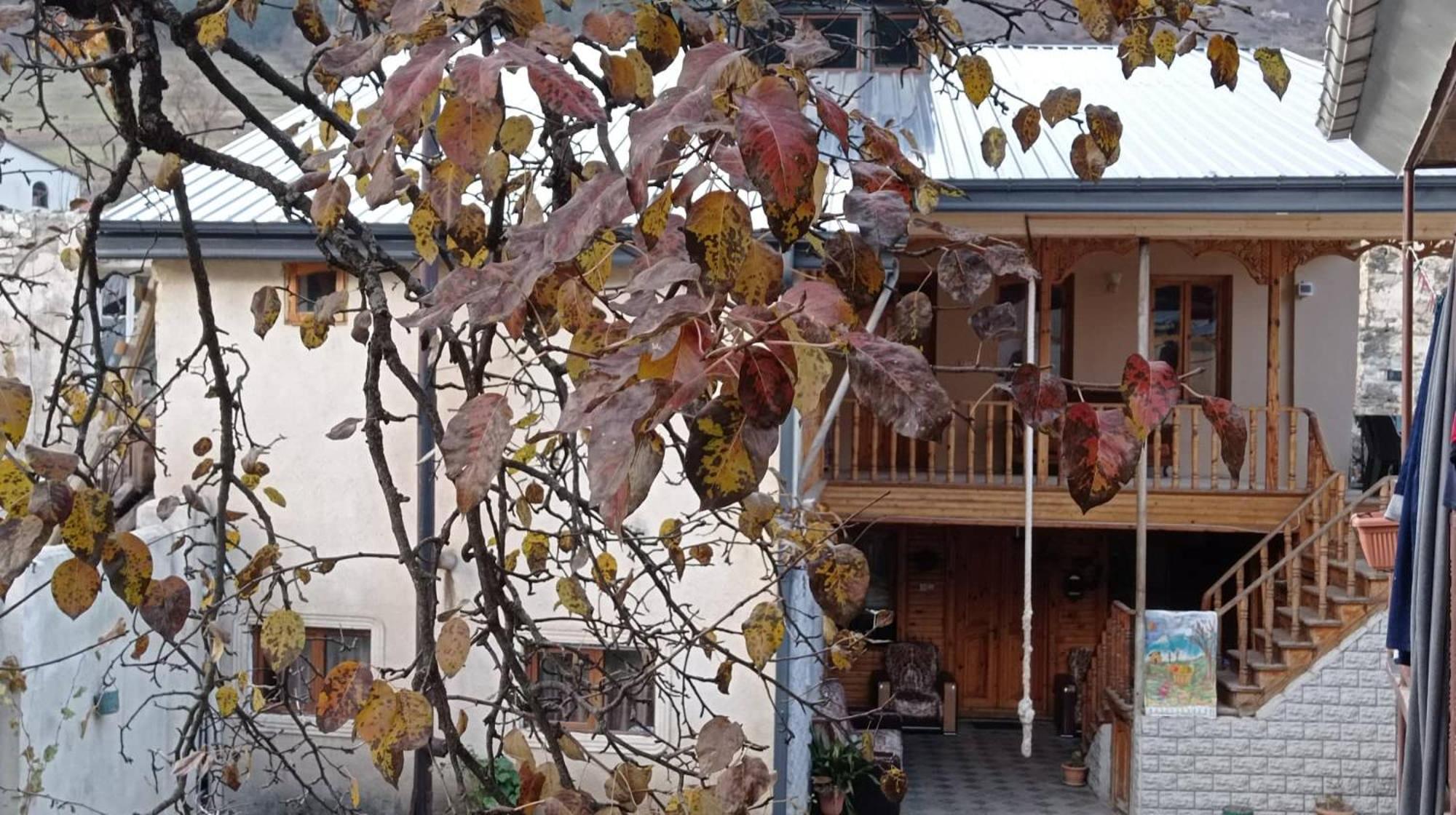 Sunny Hotel Mestia Exterior photo